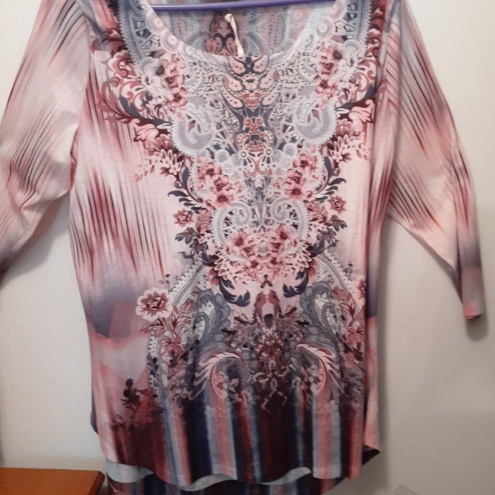 Woman's top